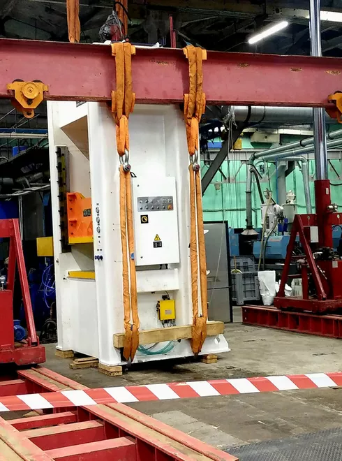 Изображение Монтаж технологического оборудования на производственной площади АО «Литмашдеталь» | Проекты такелажной компании